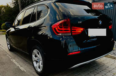Позашляховик / Кросовер BMW X1 2011 в Луцьку
