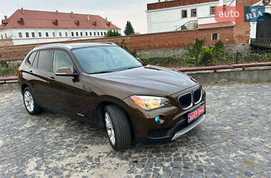 Внедорожник / Кроссовер BMW X1 2013 в Дубно