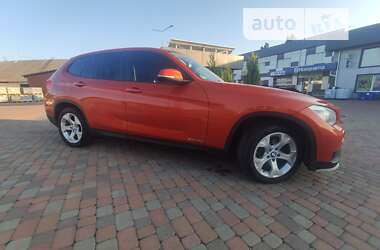 Позашляховик / Кросовер BMW X1 2014 в Сарнах