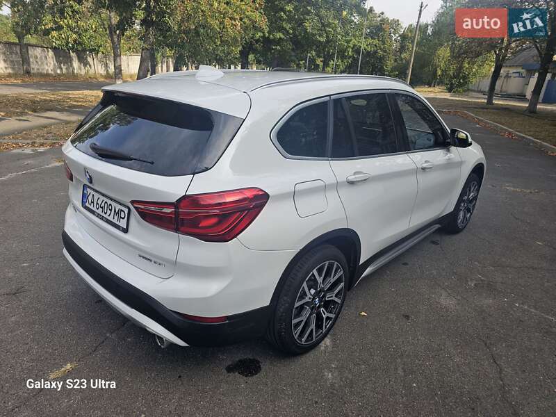 Внедорожник / Кроссовер BMW X1 2020 в Киеве