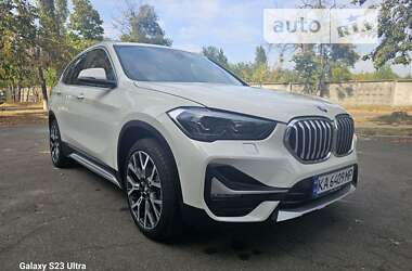 Внедорожник / Кроссовер BMW X1 2020 в Киеве