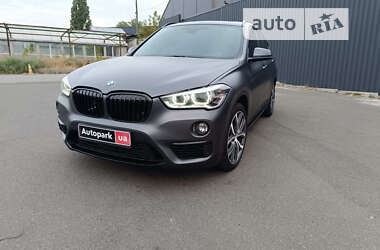 Позашляховик / Кросовер BMW X1 2016 в Києві