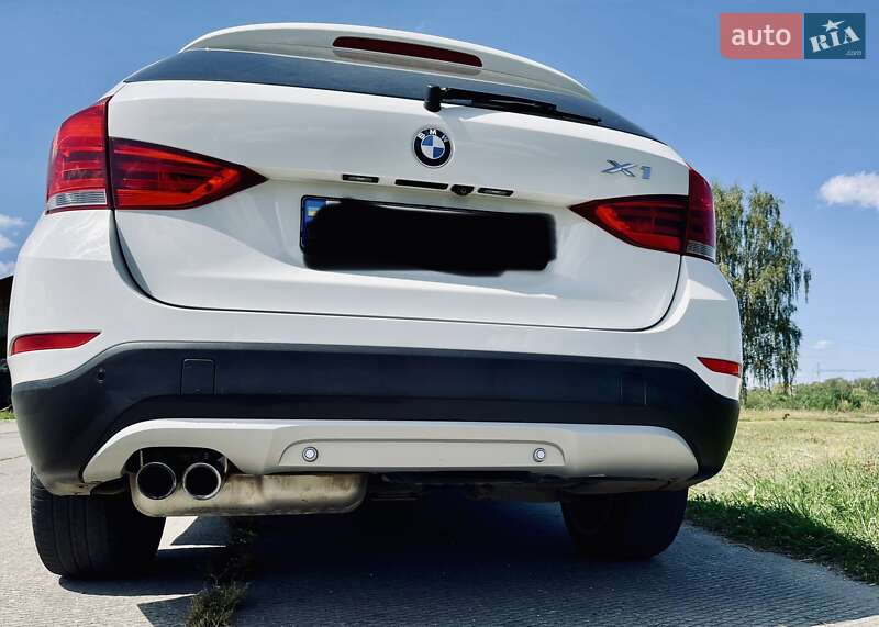 Внедорожник / Кроссовер BMW X1 2014 в Луцке