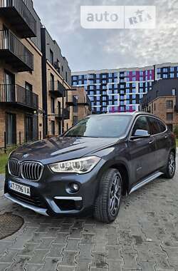 Внедорожник / Кроссовер BMW X1 2016 в Ивано-Франковске