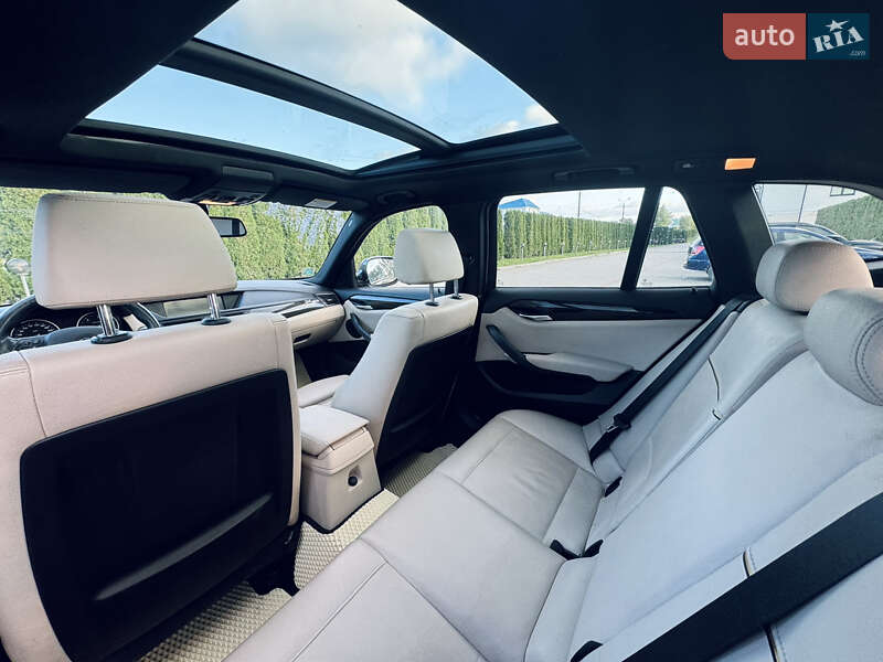 Внедорожник / Кроссовер BMW X1 2010 в Дунаевцах