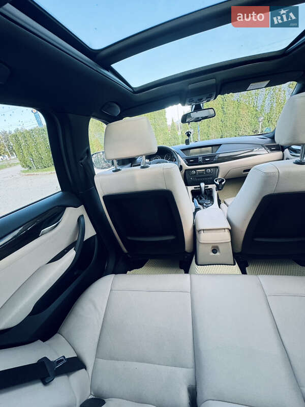 Внедорожник / Кроссовер BMW X1 2010 в Дунаевцах