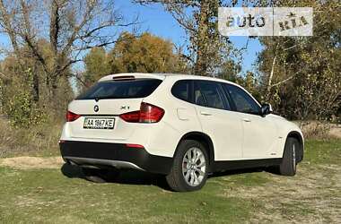 Позашляховик / Кросовер BMW X1 2010 в Києві