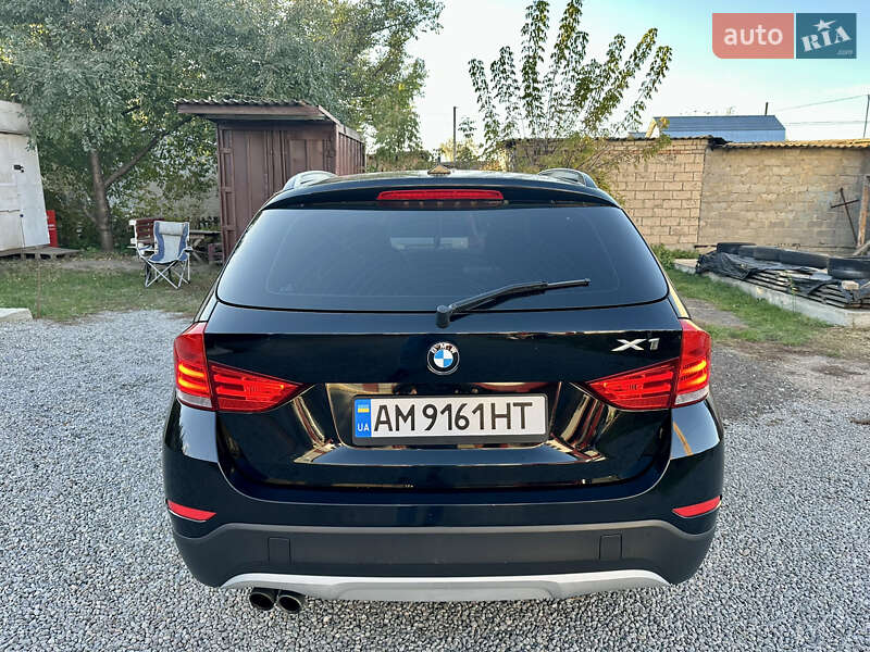 Внедорожник / Кроссовер BMW X1 2014 в Бердичеве