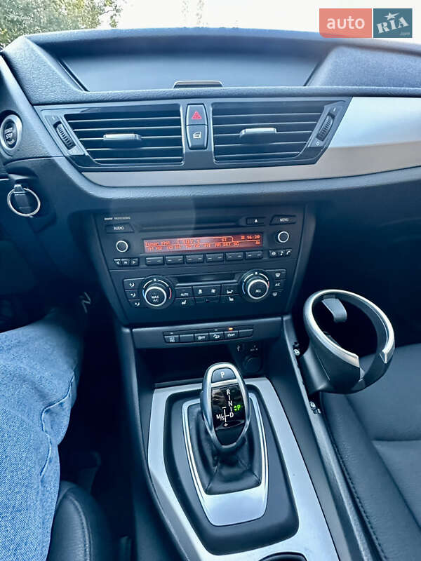 Внедорожник / Кроссовер BMW X1 2014 в Бердичеве