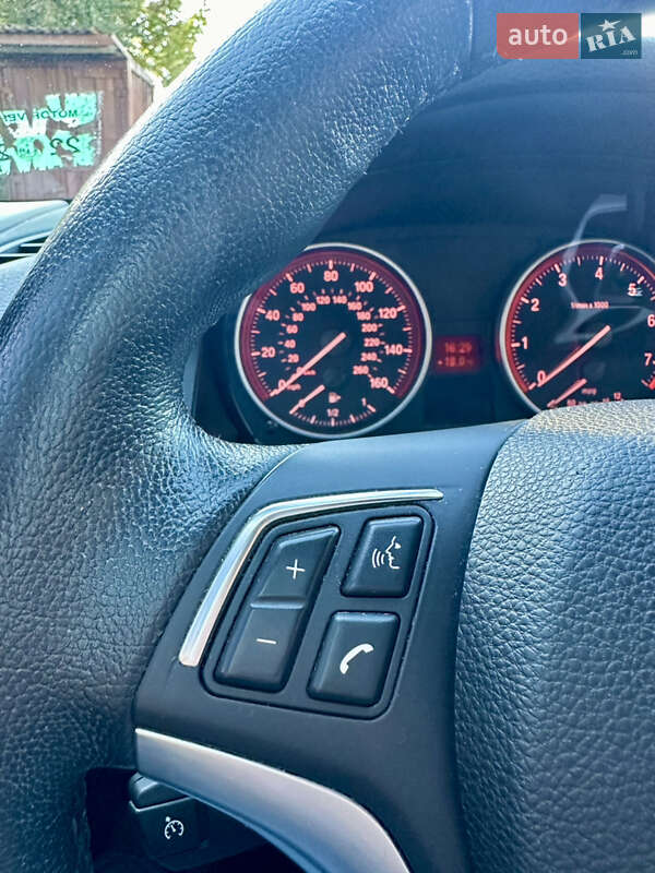 Внедорожник / Кроссовер BMW X1 2014 в Бердичеве