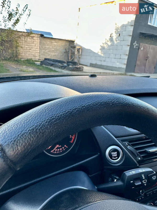 Внедорожник / Кроссовер BMW X1 2014 в Бердичеве