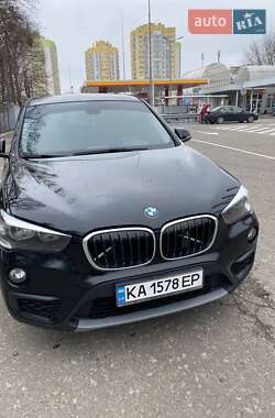 Внедорожник / Кроссовер BMW X1 2015 в Киеве