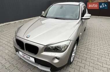 Внедорожник / Кроссовер BMW X1 2010 в Хмельницком