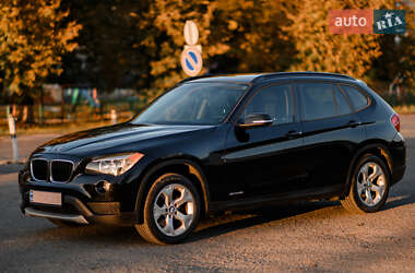 Внедорожник / Кроссовер BMW X1 2012 в Дубно