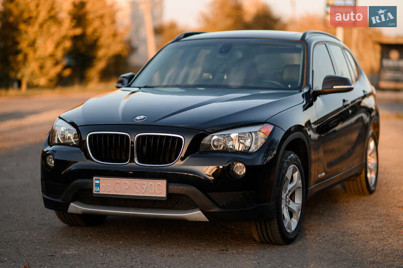 Внедорожник / Кроссовер BMW X1 2012 в Дубно