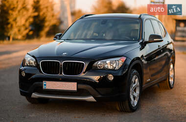 Внедорожник / Кроссовер BMW X1 2012 в Дубно