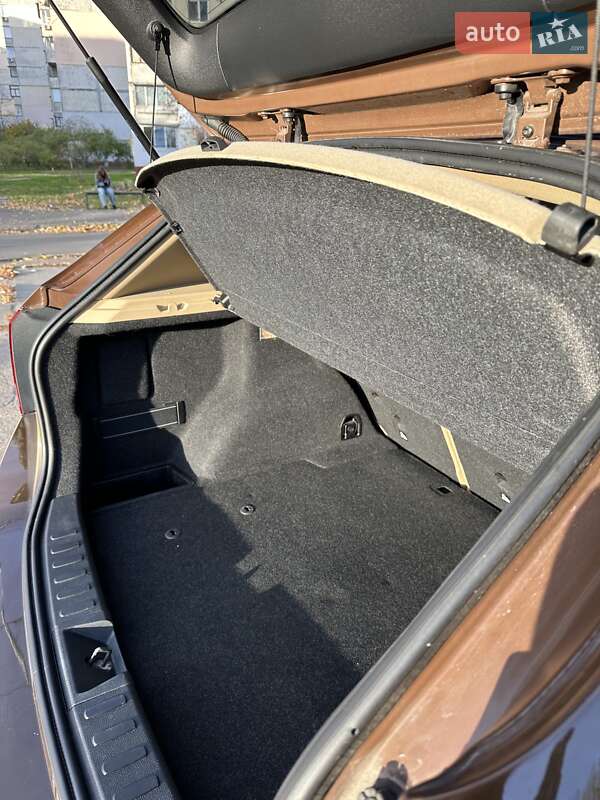 Внедорожник / Кроссовер BMW X1 2012 в Киеве