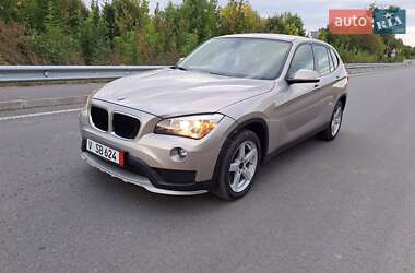 Внедорожник / Кроссовер BMW X1 2014 в Хмельницком