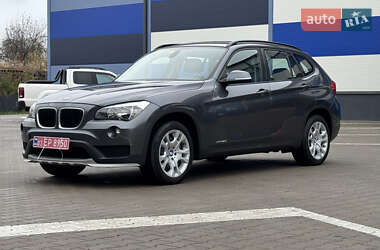 Внедорожник / Кроссовер BMW X1 2015 в Ровно