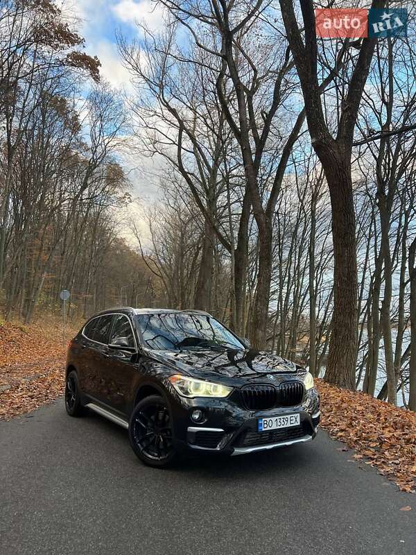 Внедорожник / Кроссовер BMW X1 2016 в Тернополе