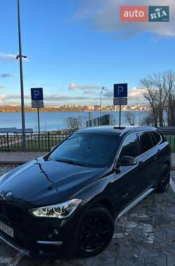 Внедорожник / Кроссовер BMW X1 2016 в Тернополе