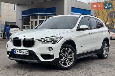 Позашляховик / Кросовер BMW X1 2015 в Одесі