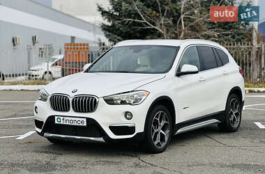 Внедорожник / Кроссовер BMW X1 2017 в Киеве