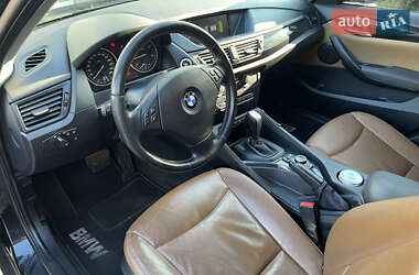 Внедорожник / Кроссовер BMW X1 2010 в Киеве