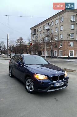 Внедорожник / Кроссовер BMW X1 2014 в Харькове