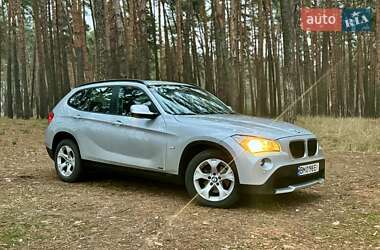 Внедорожник / Кроссовер BMW X1 2011 в Сумах