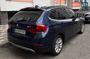 Позашляховик / Кросовер BMW X1 2013 в Києві