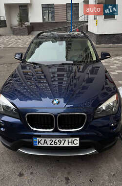 Позашляховик / Кросовер BMW X1 2013 в Києві