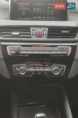 Внедорожник / Кроссовер BMW X1 2022 в 