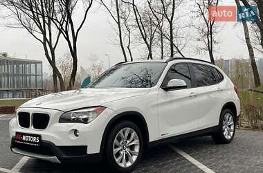 Позашляховик / Кросовер BMW X1 2013 в Києві