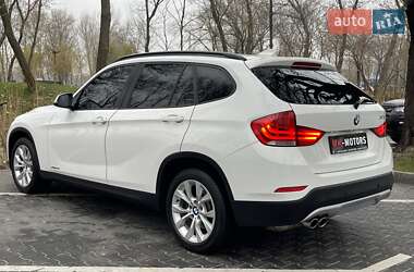 Позашляховик / Кросовер BMW X1 2013 в Києві