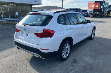 Внедорожник / Кроссовер BMW X1 2014 в 