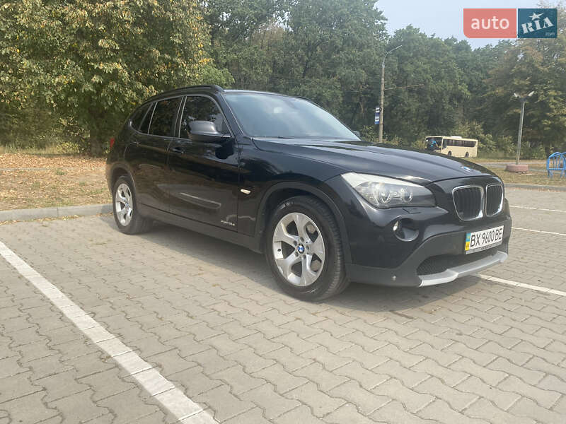 Позашляховик / Кросовер BMW X1 2011 в Вінниці