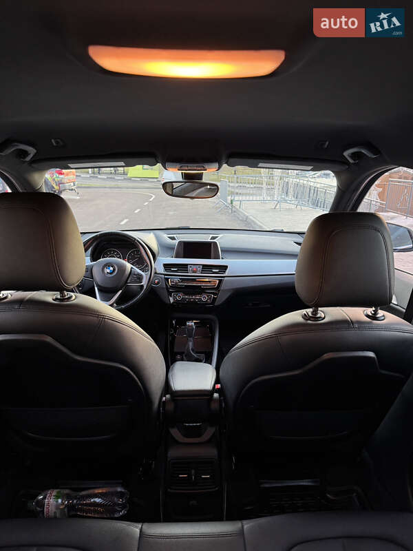 Внедорожник / Кроссовер BMW X1 2016 в Ровно