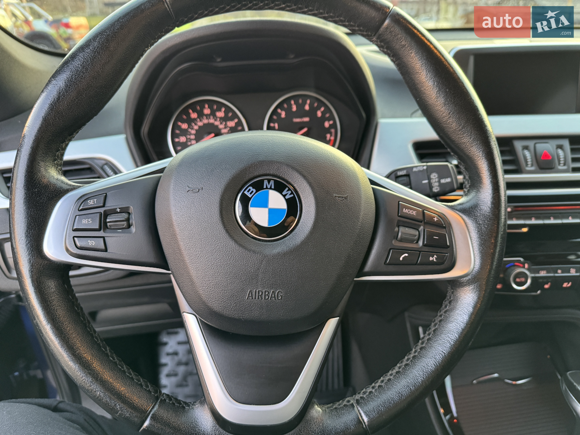 2016 BMW X1 - мініатюра 12