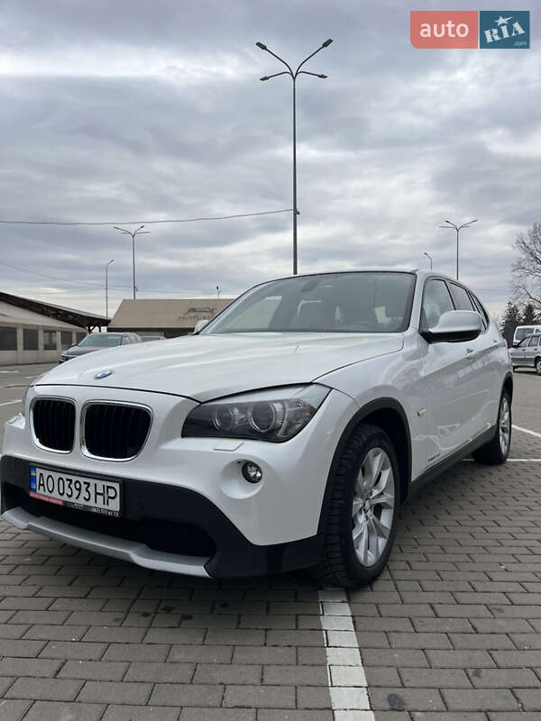 BMW X1 2012