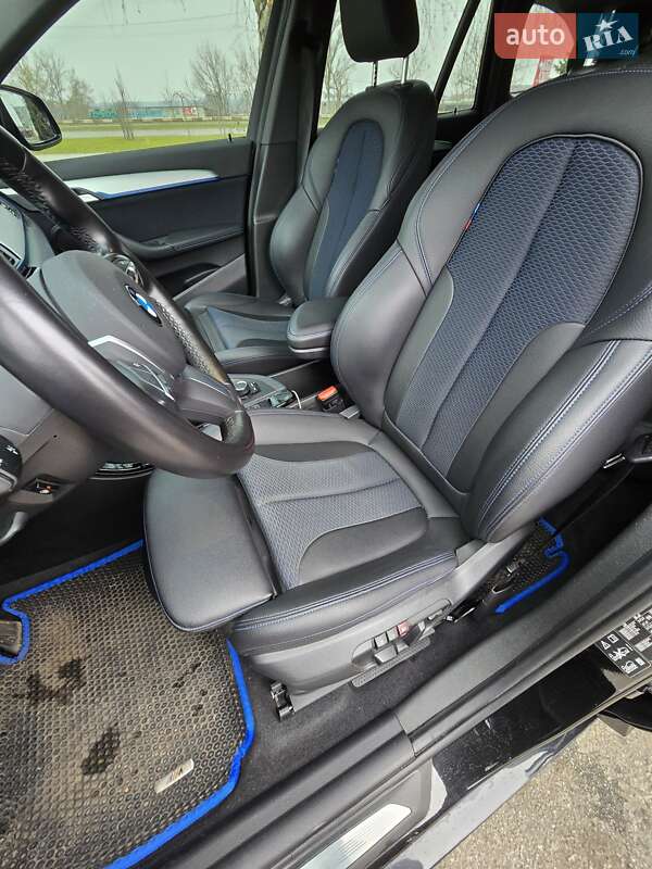 Позашляховик / Кросовер BMW X1 2022 в Запоріжжі