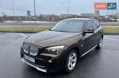 Внедорожник / Кроссовер BMW X1 2010 в Виннице