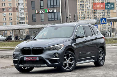 Внедорожник / Кроссовер BMW X1 2015 в Киеве