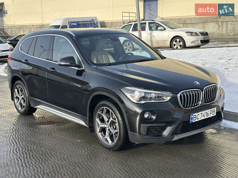 Внедорожник / Кроссовер BMW X1 2018 в Львове