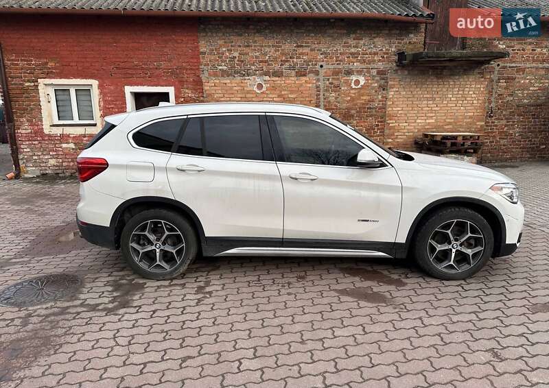 Внедорожник / Кроссовер BMW X1 2015 в Виннице