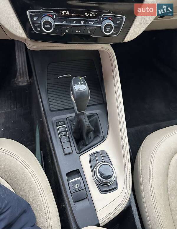 Внедорожник / Кроссовер BMW X1 2015 в Виннице