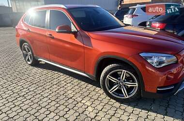 Позашляховик / Кросовер BMW X1 2012 в Чернівцях