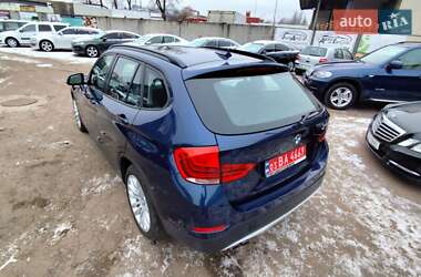 Внедорожник / Кроссовер BMW X1 2012 в 