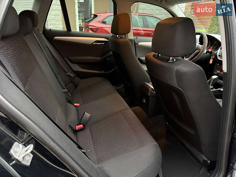 Позашляховик / Кросовер BMW X1 2012 в Одесі