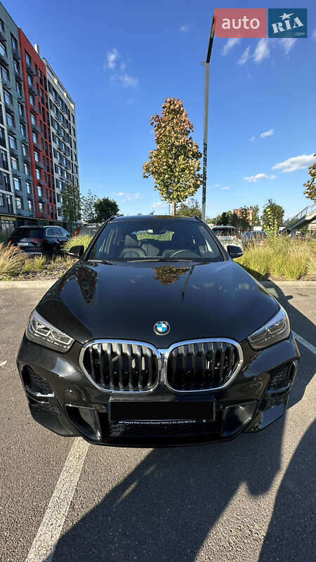 Позашляховик / Кросовер BMW X1 2022 в Києві